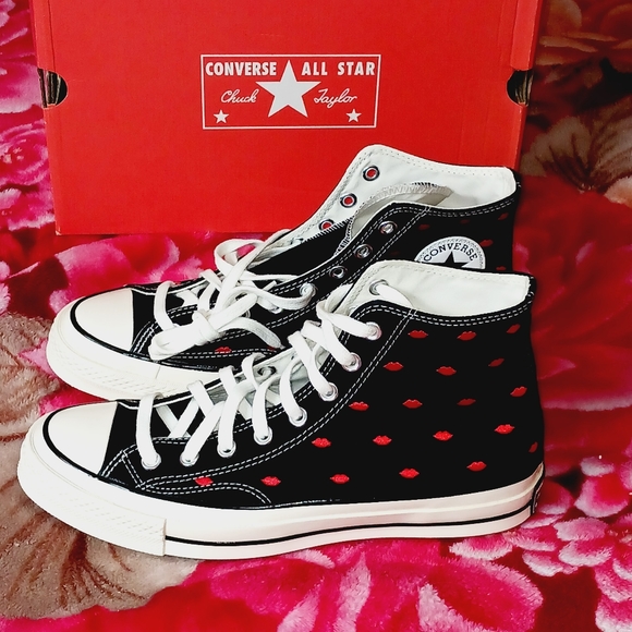Converse Shoes - Converse Chuck 70 Hi Valentines  Kisses Exclusive Shoes Size 9 Men/11 Women